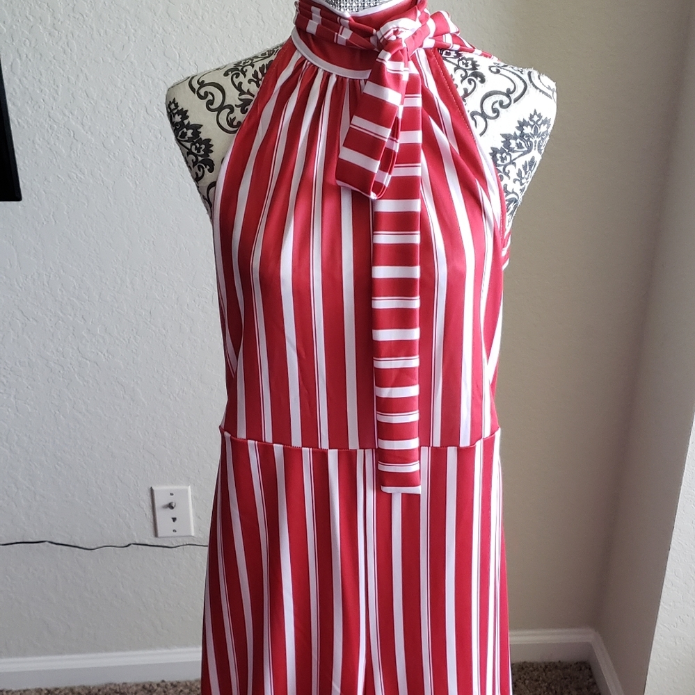 M/L (8-10) Red (1) Or Green (1) Striped Jumper